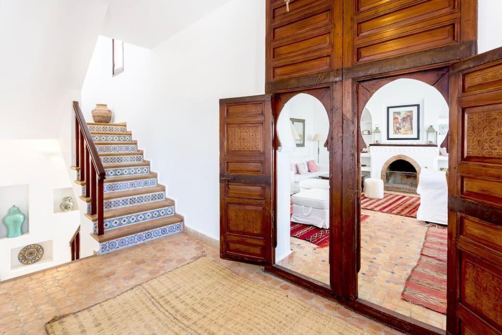 Casa Mesana Villa Асила Екстериор снимка